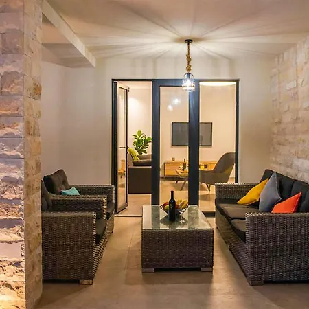 Pet Friendly In With Sauna Tatil Evi