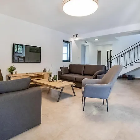 Pet Friendly In With Sauna * Kršan
