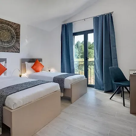 Pet Friendly In With Sauna * Kršan